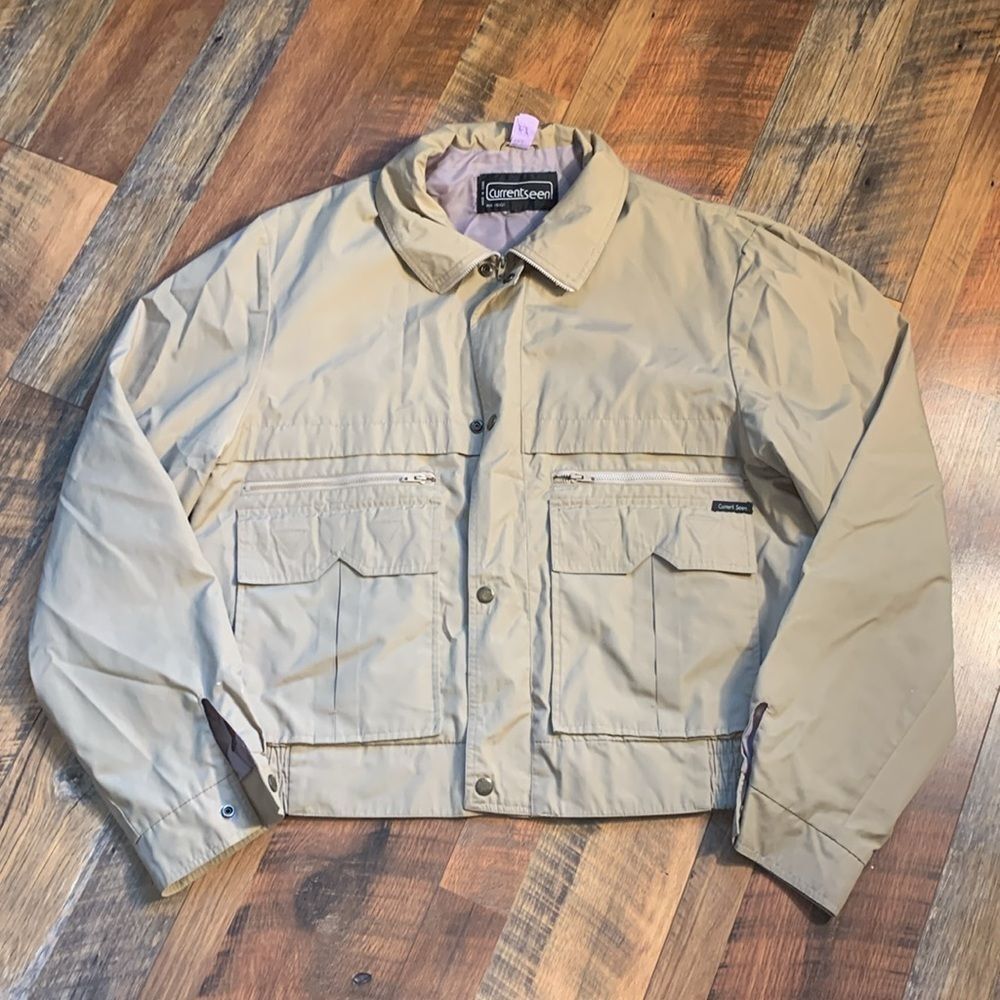 Large tan zippered/button lined lightweight jacket in box 17 - Picture 2 of 8